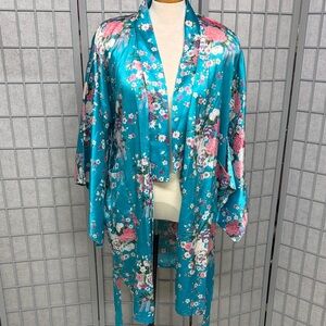 Source Unknown Teal and Pink Floral Satin Robe